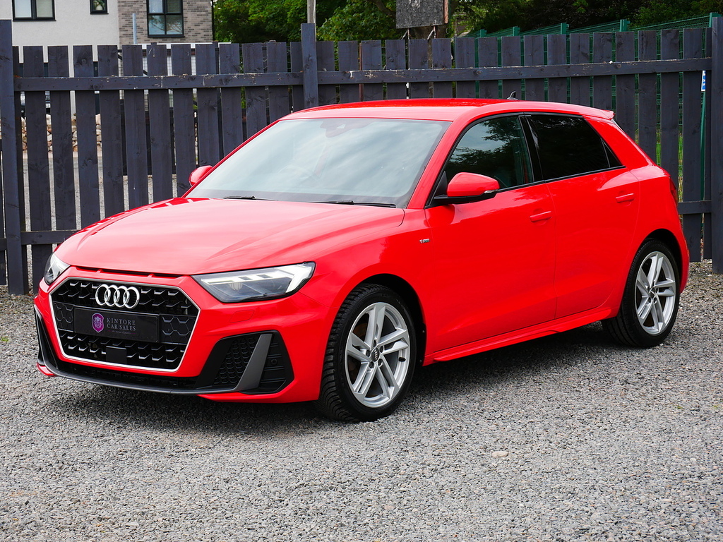 Audi A1 1.5 Tfsi 35 S Line Sportback U3375 Ulez Red #4