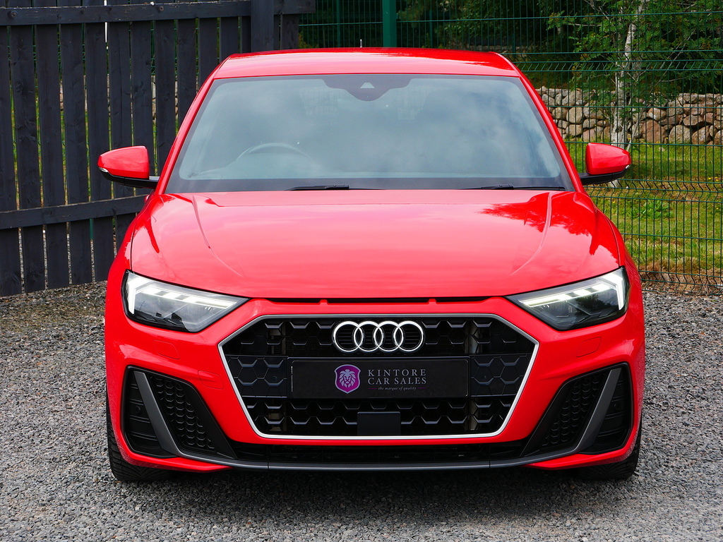 Audi A1 1.5 Tfsi 35 S Line Sportback U3375 Ulez Red #3
