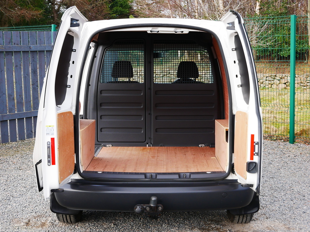 Volkswagen Caddy Panel Van C20 Tdi Trendline 2016 Grey #17