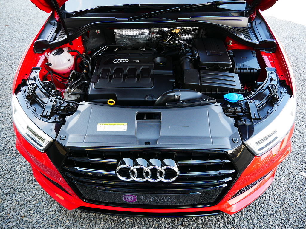 Audi Q3 Tfsi S Line Edition Black #27