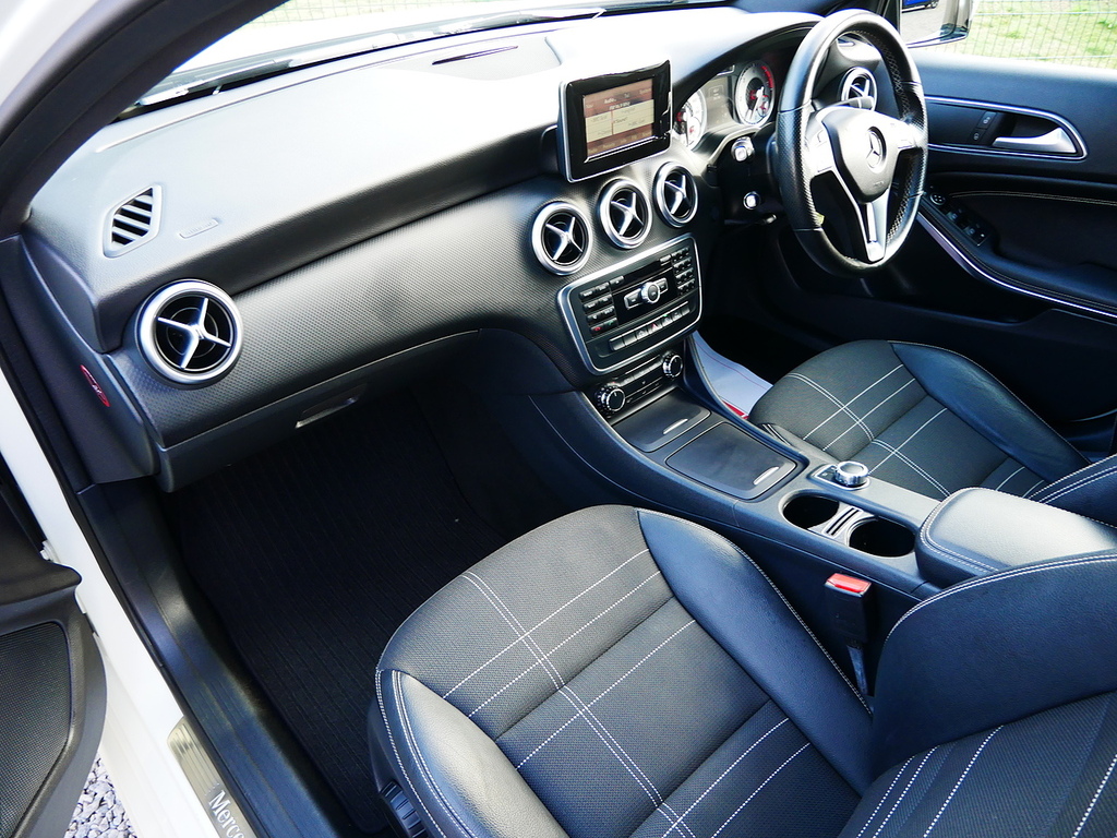 Mercedes-Benz A Class Se Black #12