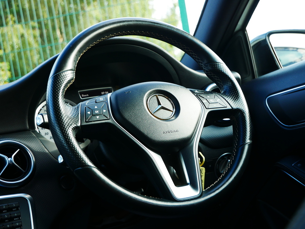 Mercedes-Benz A Class Se Black #16