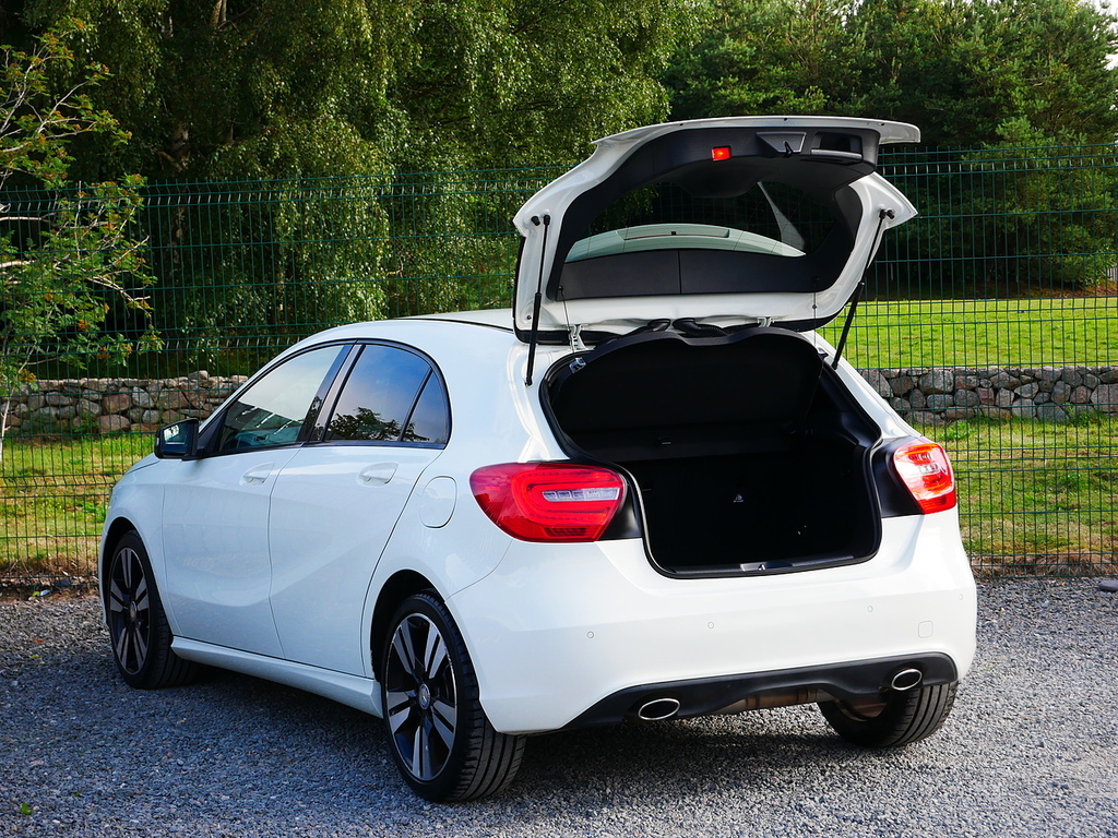 Mercedes-Benz A Class Se Black #19