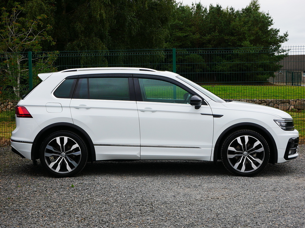 Volkswagen Tiguan 2.0 Tdi R-line 4Motion Euro 6 U3390 Ule White #5