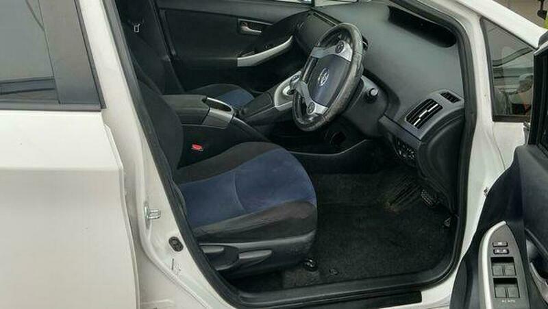 Toyota Prius 1.8 T3 Vvt-i 99 Bhp White #10