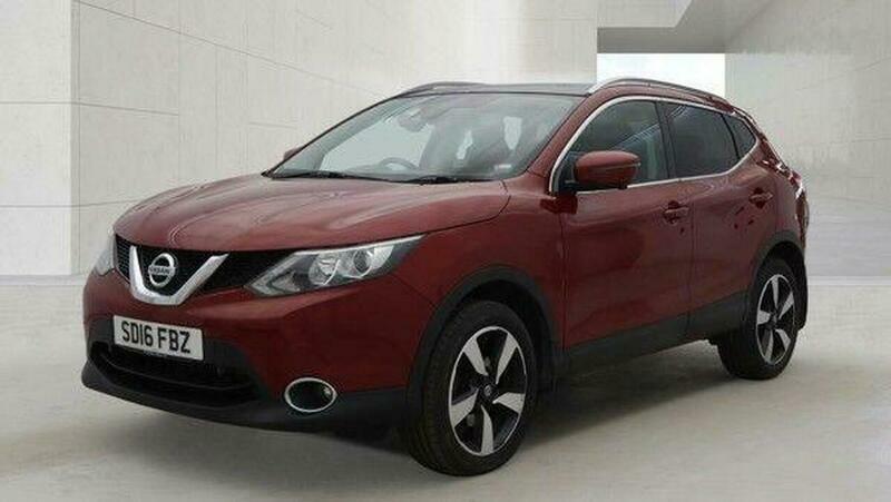 Nissan Qashqai 1.2 Dig-t N-connecta 2Wd SD16FBZ Red #2