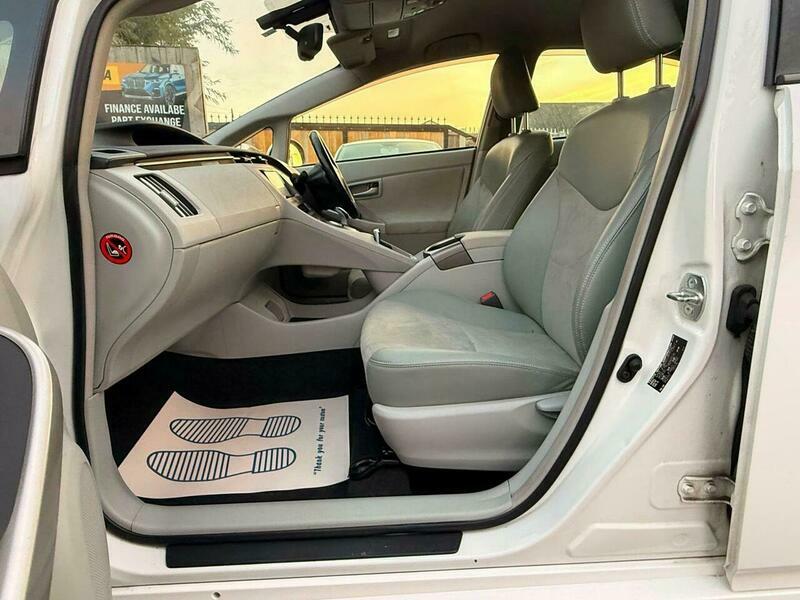 Toyota Prius Vvt-i Active Silver #14