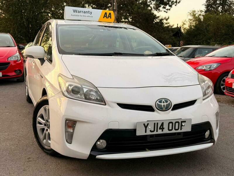 Toyota Prius Vvt-i Active Silver #1