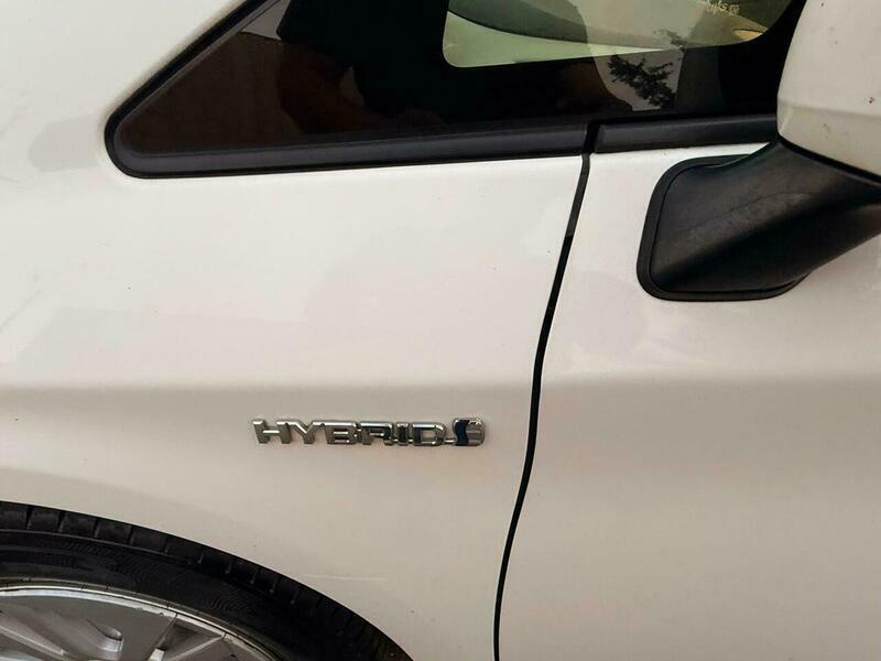 Toyota Prius Vvt-i Active Silver #21