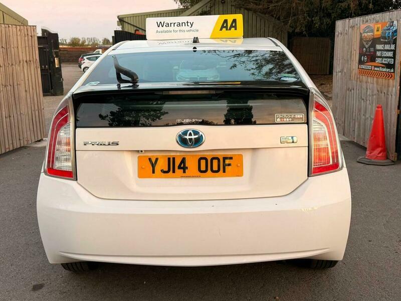 Toyota Prius Vvt-i Active Silver #7