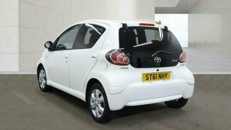 Toyota Aygo 1.0 Vvt-i Go Euro White #3