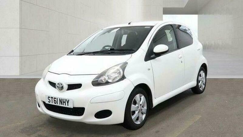 Toyota Aygo 1.0 Vvt-i Go Euro White #2