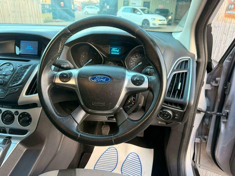 Ford Focus 1.6T Ecoboost Titanium X Euro 5 Ss Blue #28