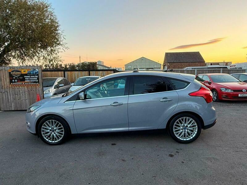 Ford Focus 1.6T Ecoboost Titanium X Euro 5 Ss Blue #11