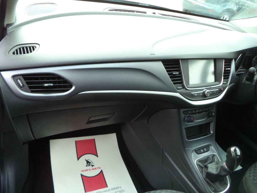 Vauxhall Astra Estate Silver #30