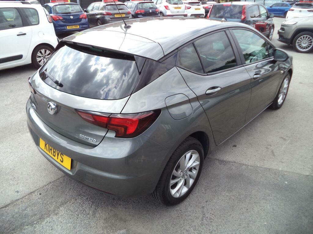 Vauxhall Astra Estate Silver #7