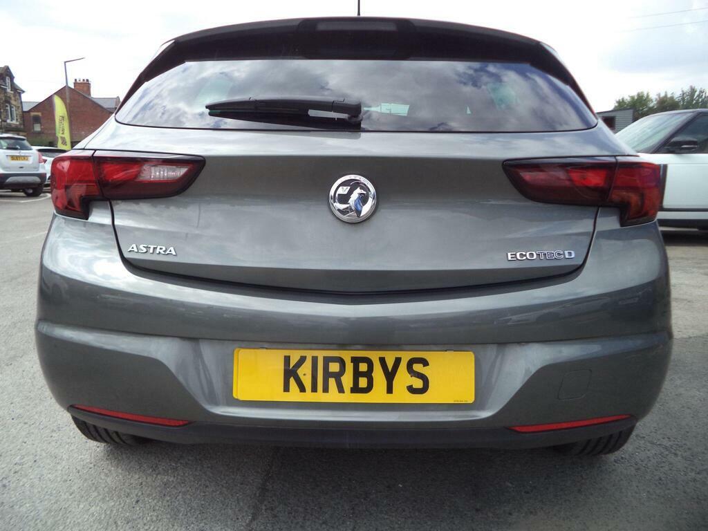 Vauxhall Astra Estate Silver #14