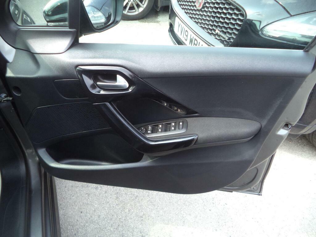 Peugeot 208 Ss Tech Edition  #23