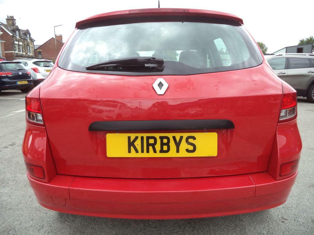 Renault Clio Hatchback 1.2 I-music Euro 5 201212 White #14
