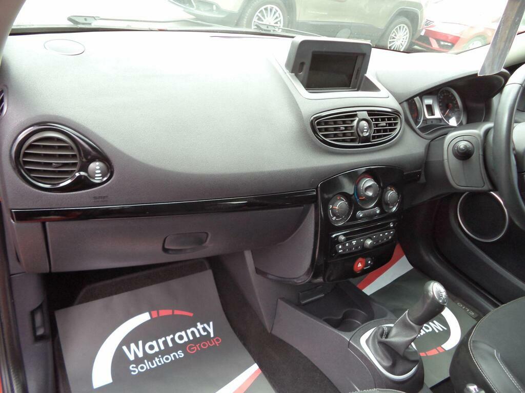 Renault Clio Hatchback 1.2 I-music Euro 5 201212 White #30