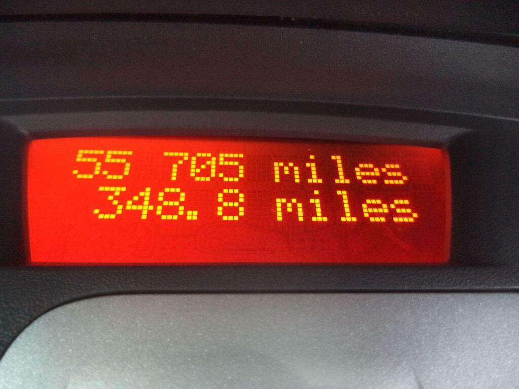 Renault Clio Hatchback 1.2 I-music Euro 5 201212 White #51