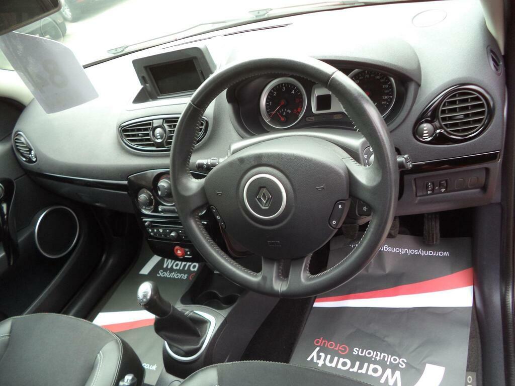 Renault Clio Hatchback 1.2 I-music Euro 5 201212 White #27