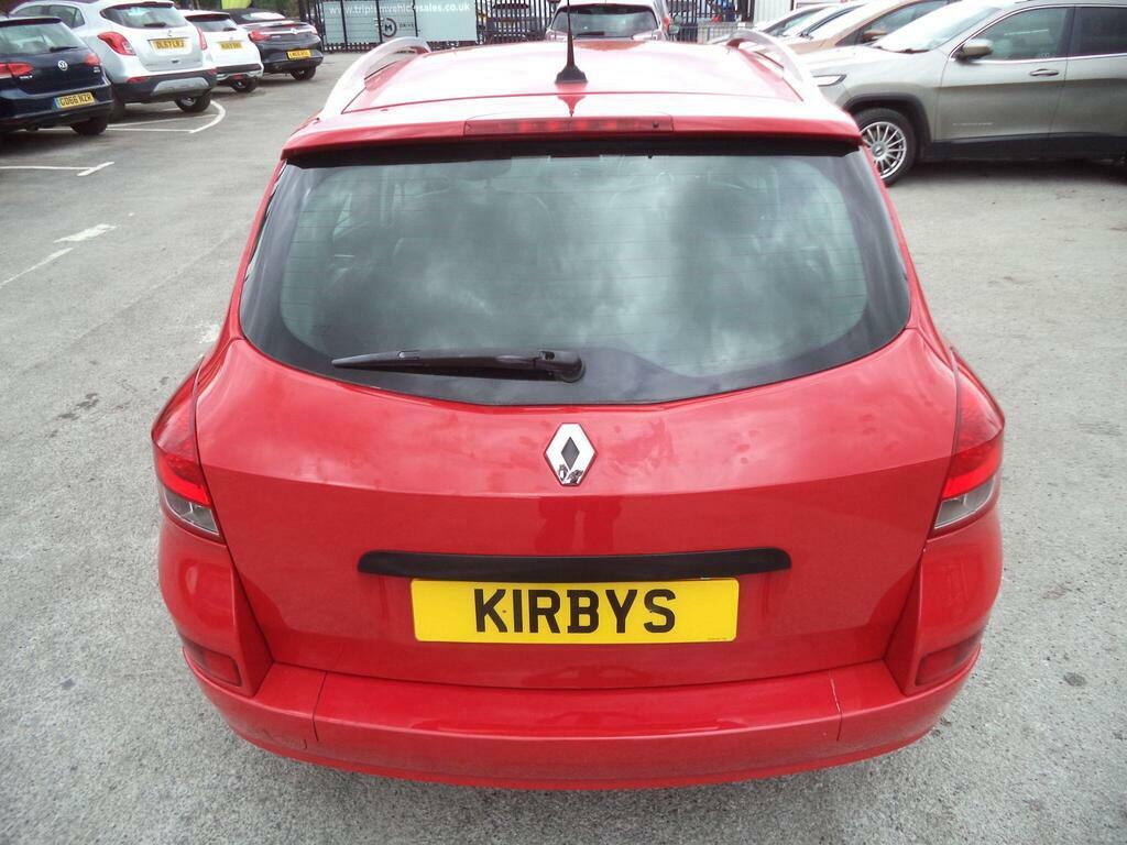 Renault Clio 1.5 Dci Dynamique Tomtom Sport Tourer Euro 5 Red #6