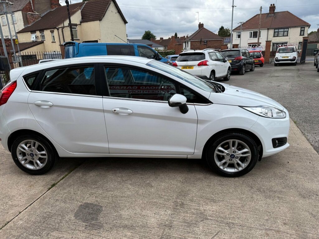 Ford Fiesta 1.0 Zetec Euro 5 Ss White #4