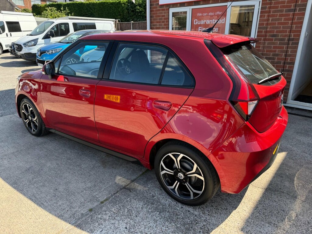 MG MG3 1.5 Vti-tech Excite Euro 6 Ss LE69EVD Red #3