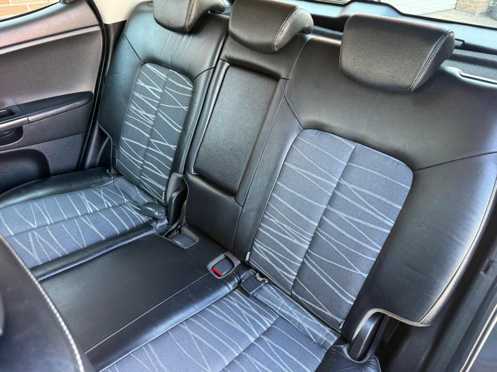Kia Venga 1.6 2 6 Blue #20