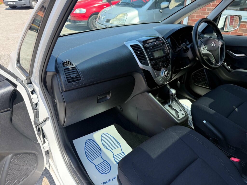 Hyundai Ix20 Active Grey #19