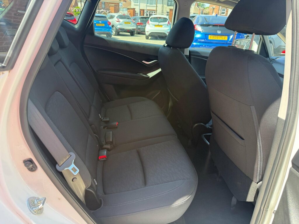 Hyundai Ix20 Active Grey #16