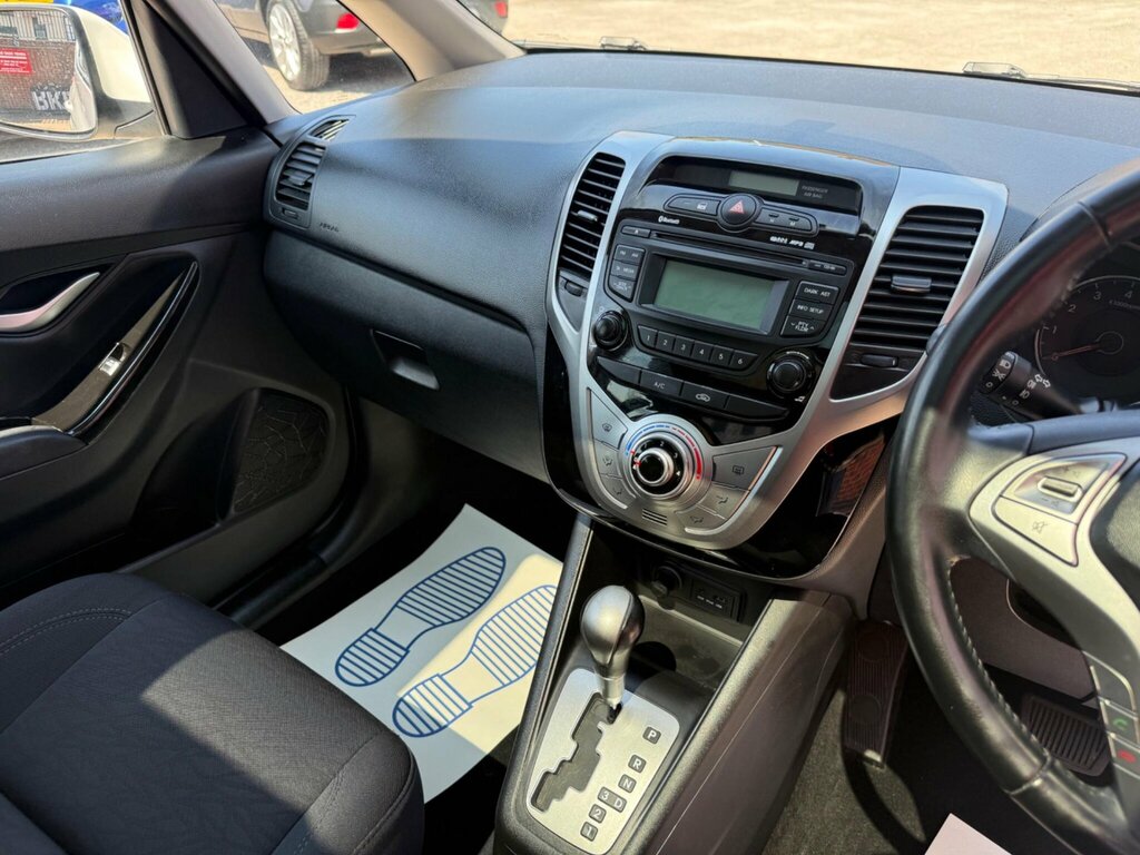 Hyundai Ix20 Active Grey #12