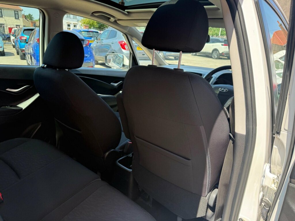 Hyundai Ix20 Active Grey #17