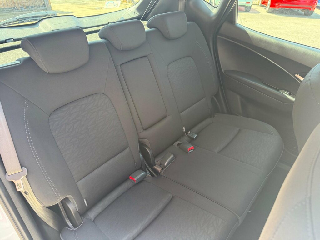 Hyundai Ix20 Active Grey #15