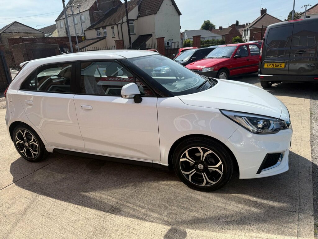 MG MG3 1.5 Vti-tech Exclusive Nav Euro 6 Ss White #6