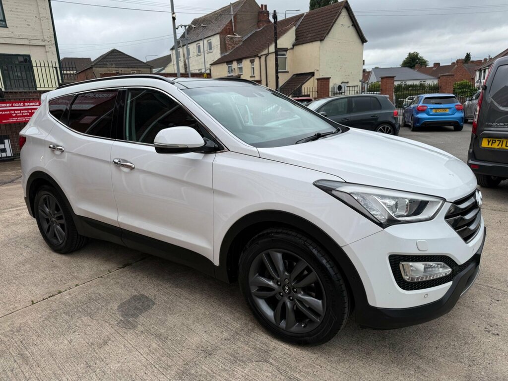 Hyundai Santa Fe 2.2 Crdi Premium Se 4Wd Euro 5 7 Seat White #2
