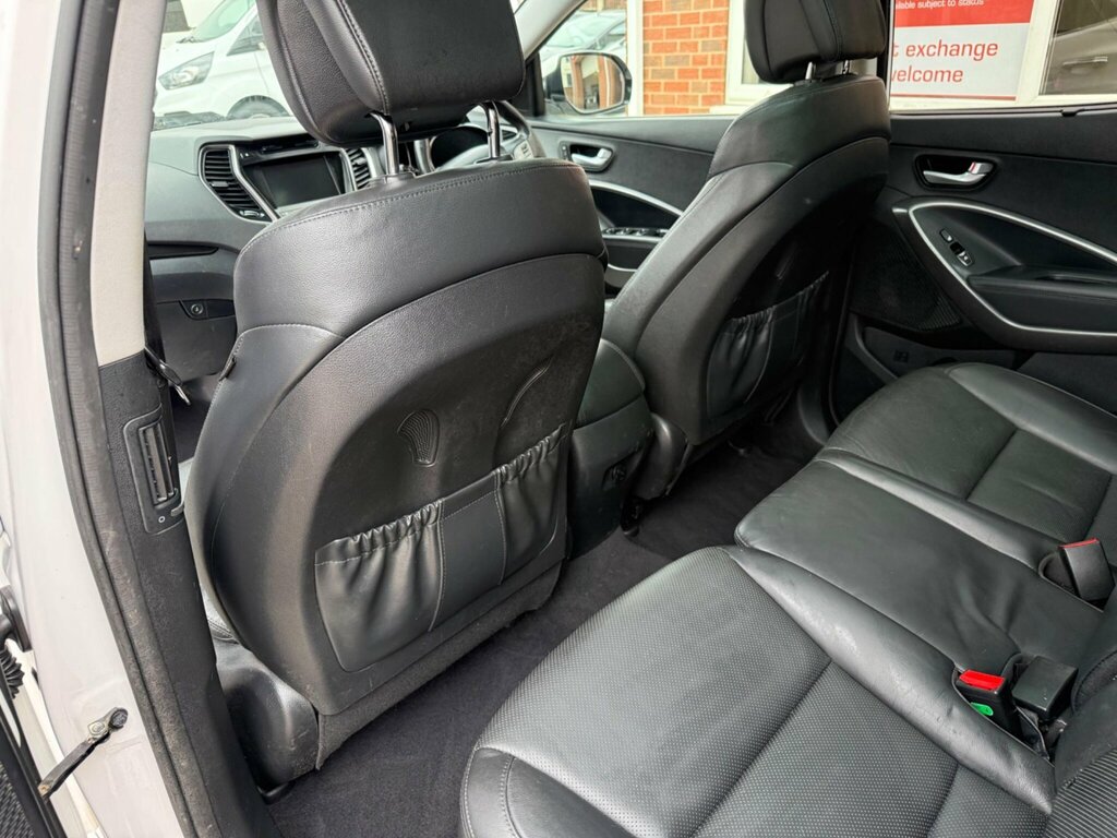 Hyundai Santa Fe Crdi Premium White #26