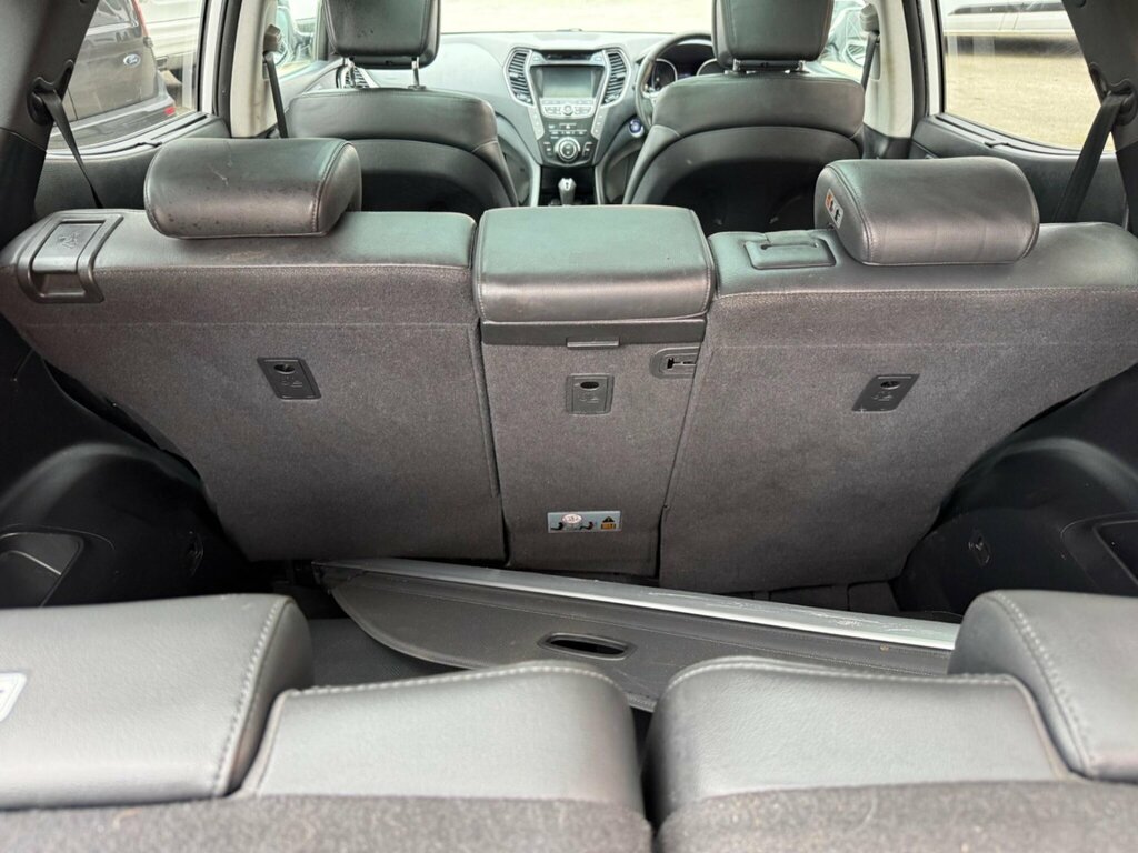Hyundai Santa Fe Crdi Premium White #20
