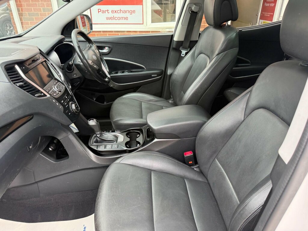 Hyundai Santa Fe Crdi Premium White #23