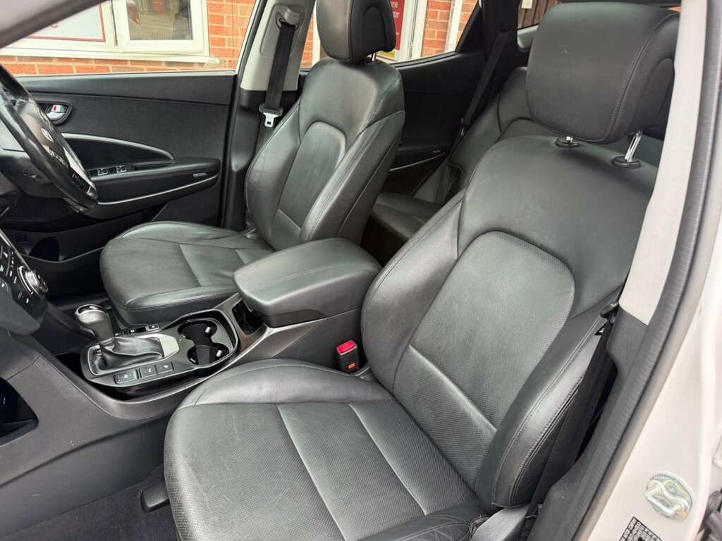 Hyundai Santa Fe Crdi Premium White #22