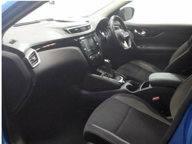 Nissan Qashqai 1.3 Dig-t Mh 158 Premiere Edition Xtronic Blue #4