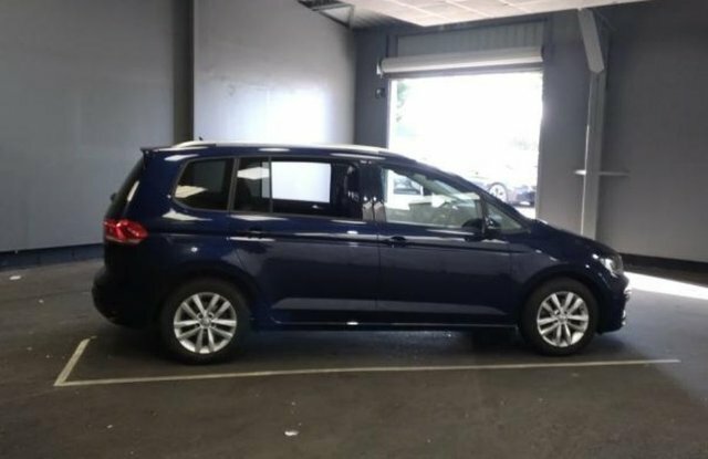 Volkswagen Touran 1.6 Tdi Se Family Mpv Euro 6 S Blue #2