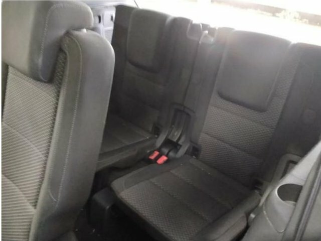 Volkswagen Touran 2.0 Tdi Se Dsg 7 Speed Silver #8