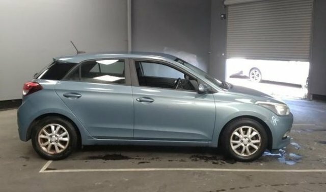 Hyundai I20 1.2 Se Hatchback Euro 6 84 Ps Blue #3
