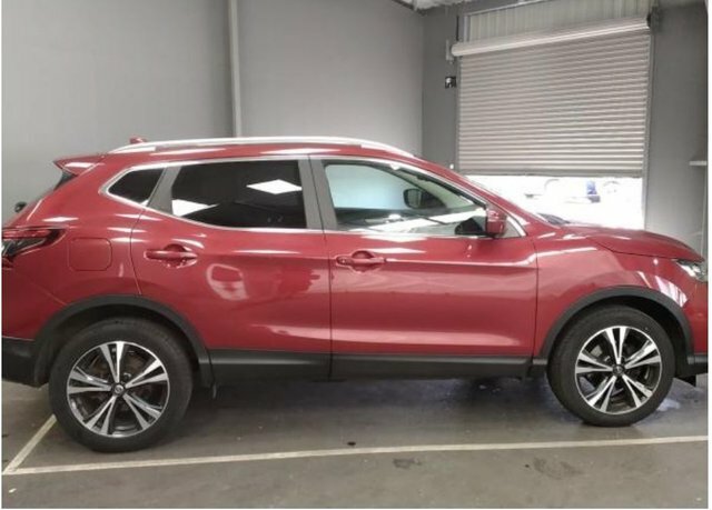 Nissan Qashqai 1.2 Dig-t N-connecta Suv 2Wd Eur Red #2