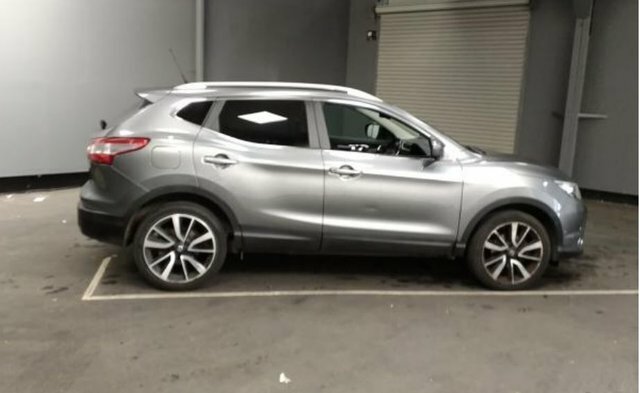 Nissan Qashqai 1.2 Dig-t Tekna Suv 2Wd Euro 6 Grey #3
