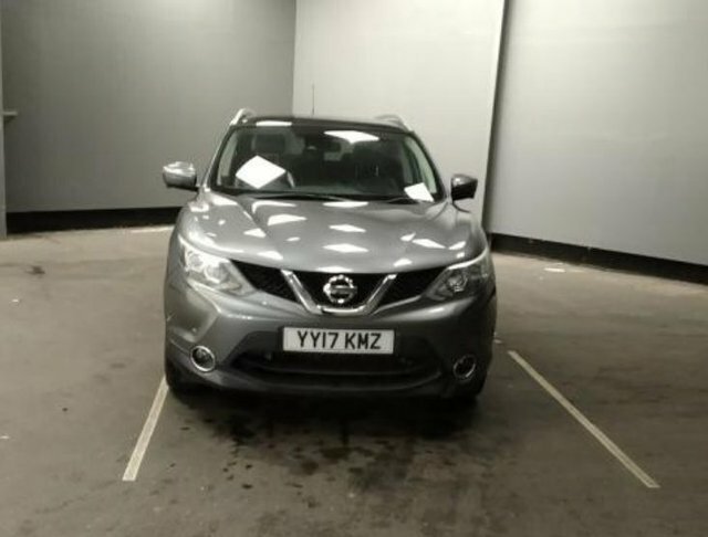 Nissan Qashqai 1.2 Dig-t Tekna Suv 2Wd Euro 6 Grey #2