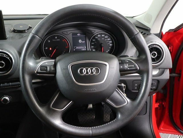 Audi A3 1.6 Tdi Se Sportback S Tronic Euro 5 S Red #2