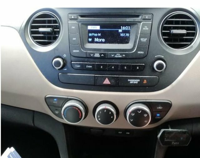 Hyundai I10 1.0 S Air Hatchback Euro 5 66 P Silver #5
